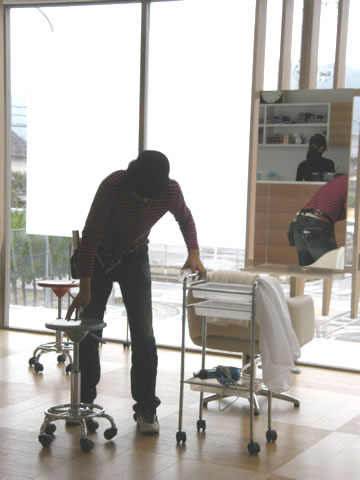 椅子と柳楽さん