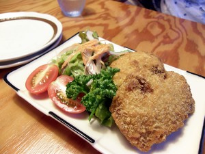 ジャガイモとひよこ豆のカレーコロッケ ジャガイモとひよこ豆のカレーコロッケ