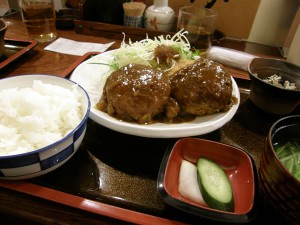 コロッケ定食　2個盛り！