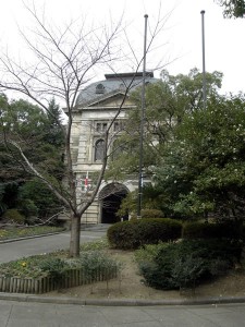 兵庫県公館　正面