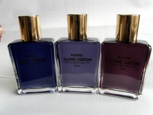 左からパープル、バイオレット、ローズです