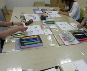 大人のアート塗り絵 どんな色にしようかな?