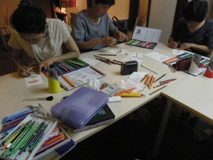 何色にしようかな。