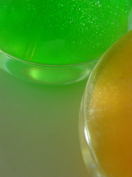 ラブカラーズ　ゴールドとグリーン