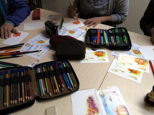 塗り絵 手中中 楽しいです