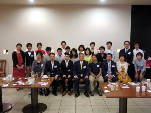 交流会　みんなで記念撮影